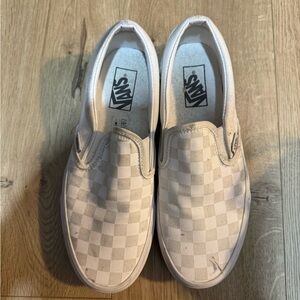 Vans Women’s White Checkered Slip-On Sneakers - NEVER WORN just dusty!!!